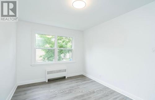 100 Barton Street, London, ON - Indoor Photo Showing Other Room