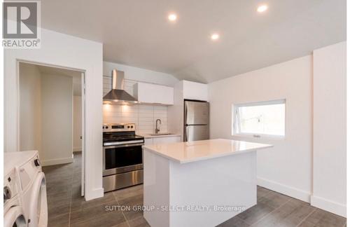 129 John Street, London, ON - Indoor Photo Showing Kitchen With Stainless Steel Kitchen