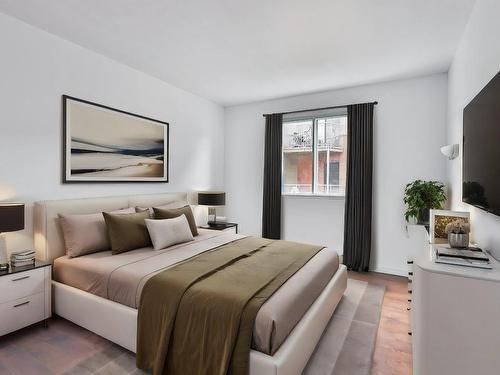 Master bedroom - 3-925 Rue Oscar-Benoît, Montréal (Rivière-Des-Prairies/Pointe-Aux-Trembles), QC - Indoor Photo Showing Bedroom