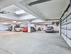 Garage - 