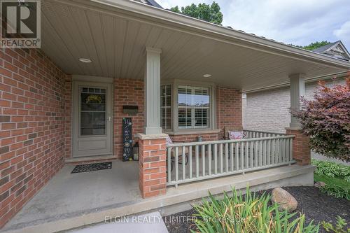 15 Hummingbird Lane, St. Thomas, ON - Outdoor With Deck Patio Veranda With Exterior