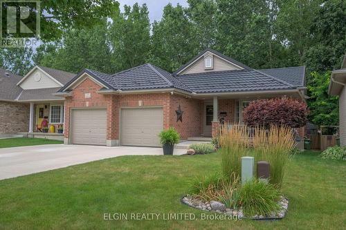 15 Hummingbird Lane, St. Thomas, ON - Outdoor With Deck Patio Veranda With Facade