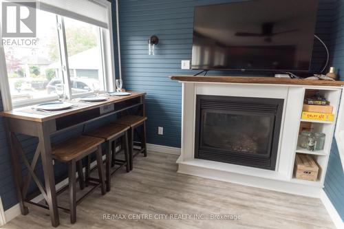 417A Edith Cavell Boulevard, Central Elgin (Port Stanley), ON - Indoor Photo Showing Living Room With Fireplace