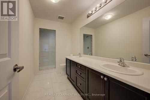 3 Ridgeside Lane, Hamilton (Waterdown), ON - Indoor Photo Showing Bathroom