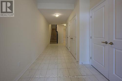 3 Ridgeside Lane, Hamilton (Waterdown), ON - Indoor Photo Showing Other Room