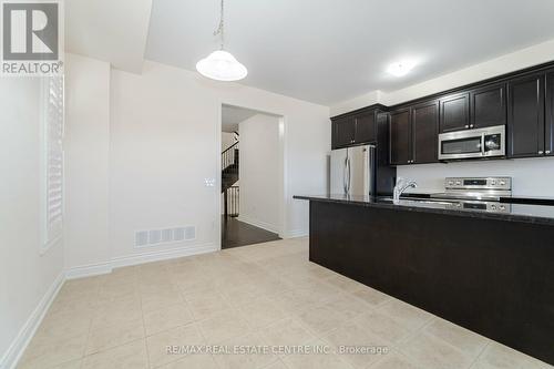 84 Heming Trail, Hamilton (Ancaster), ON - Indoor Photo Showing Kitchen