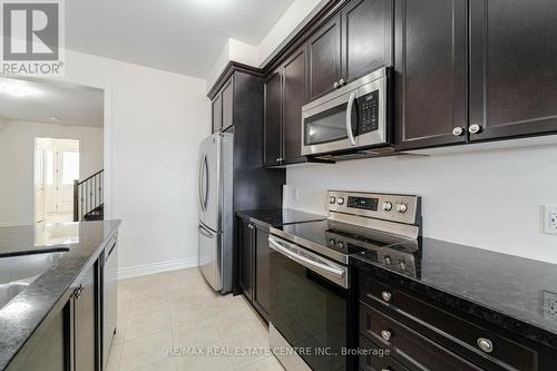 84 Heming Trail, Hamilton (Ancaster), ON - Indoor Photo Showing Kitchen