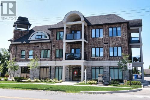 203 - 2605 Binbrook Road, Hamilton (Binbrook), ON - Outdoor With Balcony With Facade