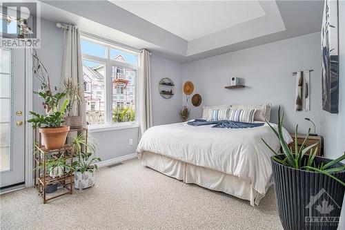 360 Royal Fern Way, Ottawa, ON - Indoor Photo Showing Bedroom