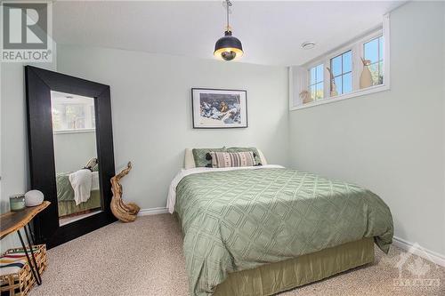 360 Royal Fern Way, Ottawa, ON - Indoor Photo Showing Bedroom