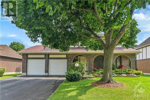 35 Holitman Drive, Ottawa, ON - Outdoor