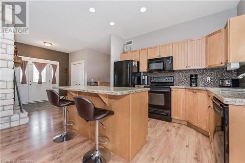 27 Highland Road, Clifford, ON - Indoor Photo Showing Kitchen