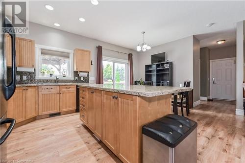 27 Highland Road, Clifford, ON - Indoor Photo Showing Kitchen