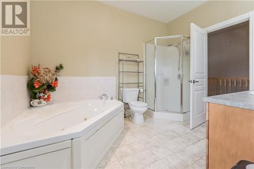 27 Highland Road, Clifford, ON - Indoor Photo Showing Bathroom