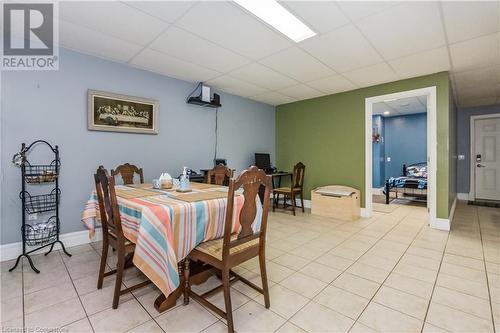 27 Highland Road, Clifford, ON - Indoor Photo Showing Dining Room