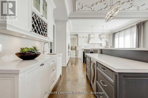 21 Hammok Crescent, Markham, ON - Indoor Photo Showing Kitchen