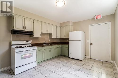 92 Ashley Street, Hamilton (Landsdale), ON - Indoor Photo Showing Kitchen With Double Sink