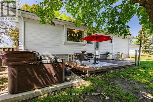 316 Angeline Street S, Kawartha Lakes, ON - Outdoor With Deck Patio Veranda With Exterior