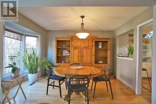 6 - 7 Davidson Boulevard, Hamilton (Dundas), ON - Indoor Photo Showing Dining Room