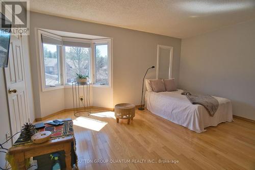 6 - 7 Davidson Boulevard, Hamilton (Dundas), ON - Indoor Photo Showing Bedroom