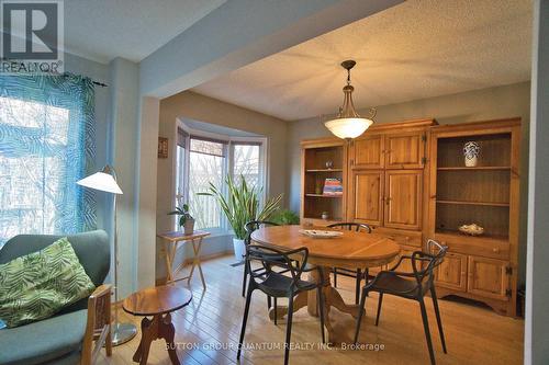 6 - 7 Davidson Boulevard, Hamilton (Dundas), ON - Indoor Photo Showing Dining Room