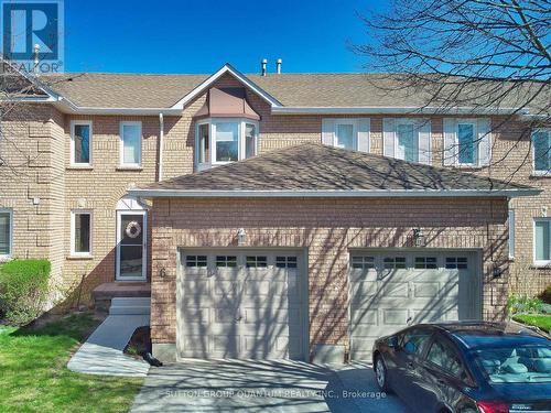 6 - 7 Davidson Boulevard, Hamilton (Dundas), ON - Outdoor