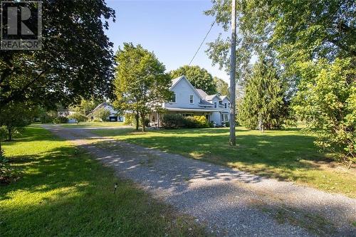 3320 County 27 Road, Brockville, ON - Outdoor