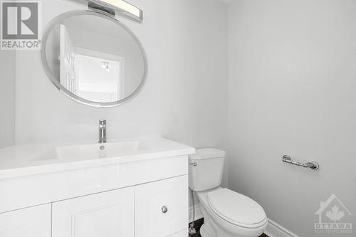 1820 Appleford Street, Ottawa, ON - Indoor Photo Showing Bathroom