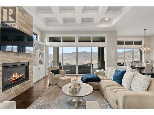 1535 Rocky Point Drive, Kelowna, BC - Indoor Photo Showing Living Room With Fireplace