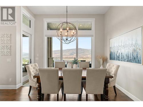 1535 Rocky Point Drive, Kelowna, BC - Indoor Photo Showing Dining Room