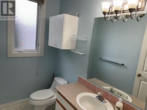 8248 97A Highway Unit# 20, Sicamous, BC - Indoor Photo Showing Bathroom