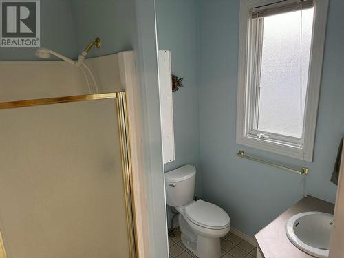 8248 97A Highway Unit# 20, Sicamous, BC - Indoor Photo Showing Bathroom