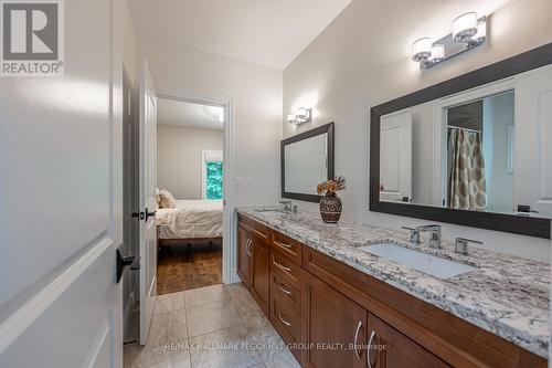 28 Heron Boulevard, Springwater (Snow Valley), ON - Indoor Photo Showing Bathroom