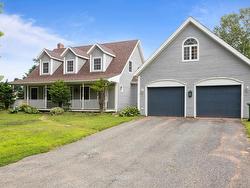 6 Lewis Point Road  Charlottetown, PE C1E 1J5