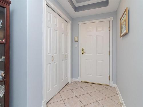 256-4488 Chatterton Way, Saanich, BC - Indoor Photo Showing Other Room