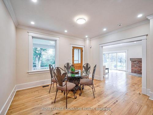 424 8Th Concession Rd E, Hamilton, ON - Indoor Photo Showing Dining Room