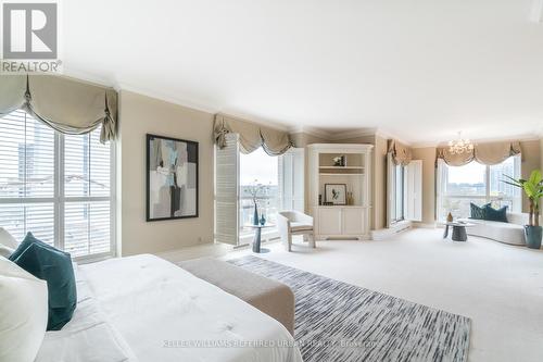 800 - 38 Avenue Road, Toronto (Annex), ON - Indoor Photo Showing Bedroom