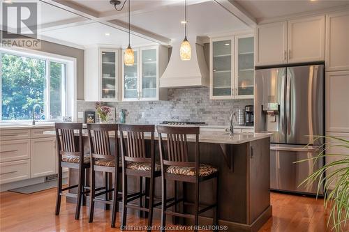 336 Delaware Avenue, Chatham, ON - Indoor Photo Showing Kitchen With Upgraded Kitchen