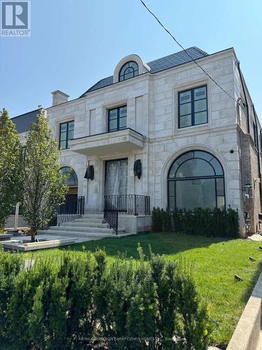 228 Dunvegan Road, Toronto (Forest Hill South), ON - Outdoor