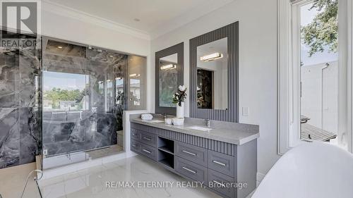 22 Sanderson Crescent, Richmond Hill (North Richvale), ON - Indoor Photo Showing Bathroom