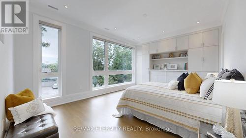 22 Sanderson Crescent, Richmond Hill (North Richvale), ON - Indoor Photo Showing Bedroom