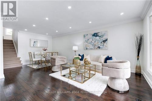 414 Yale Crescent, Oakville (Bronte West), ON - Indoor Photo Showing Living Room