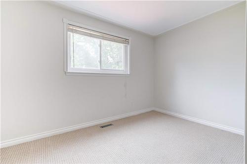 Main Floor - Bedroom 3 - 414 Yale Crescent, Oakville, ON - Indoor Photo Showing Other Room