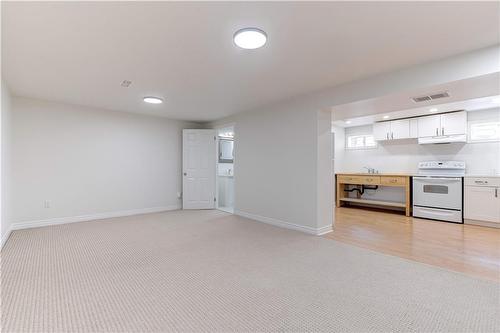 Recreation Room - 414 Yale Crescent, Oakville, ON - Indoor Photo Showing Kitchen