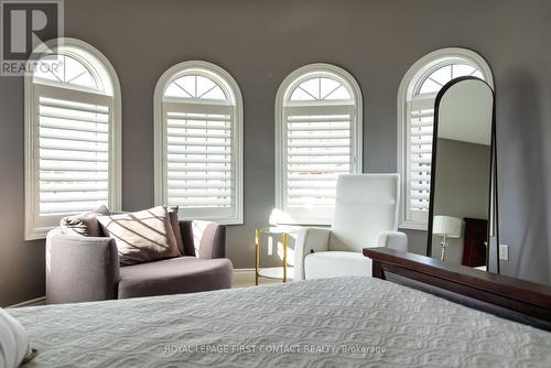 29 Stapleton Place, Barrie (Ardagh), ON - Indoor Photo Showing Bedroom