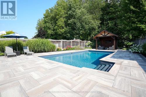 29 Stapleton Place, Barrie (Ardagh), ON - Outdoor With In Ground Pool With Backyard