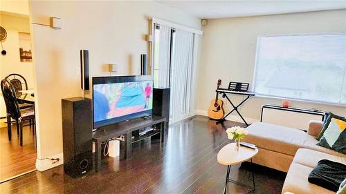 1000 Cedarglen Gate|Unit #520, Mississauga, ON - Indoor