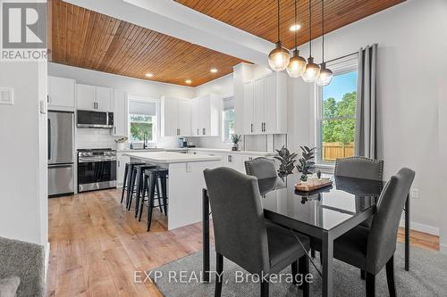 191 Catherine Street, North Middlesex (Parkhill), ON - Indoor Photo Showing Dining Room