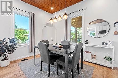 191 Catherine Street, North Middlesex (Parkhill), ON - Indoor Photo Showing Dining Room