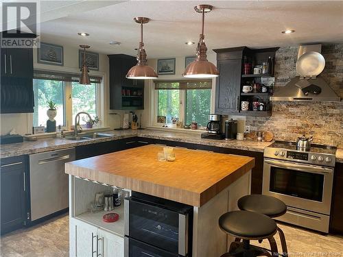 32 Chandler Shore, Shediac Cape, NB - Indoor Photo Showing Kitchen With Stainless Steel Kitchen With Double Sink With Upgraded Kitchen